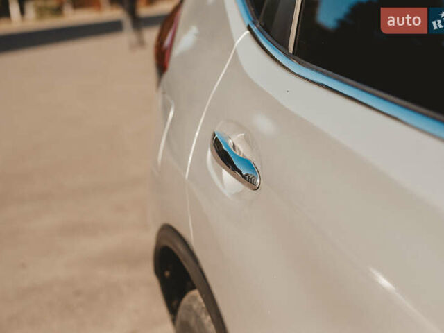 Серый Ниссан Rogue, объемом двигателя 2.5 л и пробегом 197 тыс. км за 15700 $, фото 13 на Automoto.ua