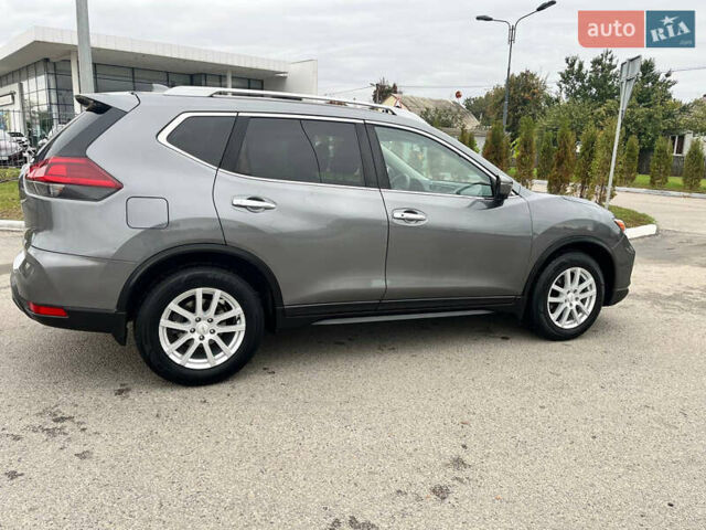 Серый Ниссан Rogue, объемом двигателя 2.49 л и пробегом 83 тыс. км за 16100 $, фото 20 на Automoto.ua