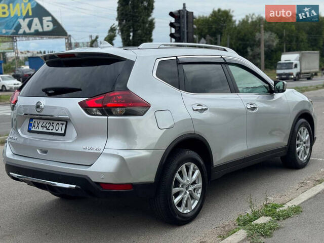 Сірий Ніссан Rogue, об'ємом двигуна 2.49 л та пробігом 61 тис. км за 16800 $, фото 7 на Automoto.ua