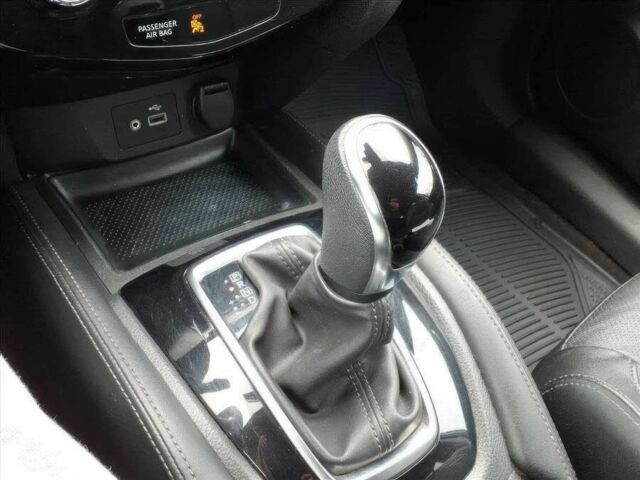 Серый Ниссан Rogue, объемом двигателя 2.5 л и пробегом 42 тыс. км за 9500 $, фото 11 на Automoto.ua