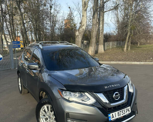 Сірий Ніссан Rogue, об'ємом двигуна 2.49 л та пробігом 135 тис. км за 12500 $, фото 2 на Automoto.ua