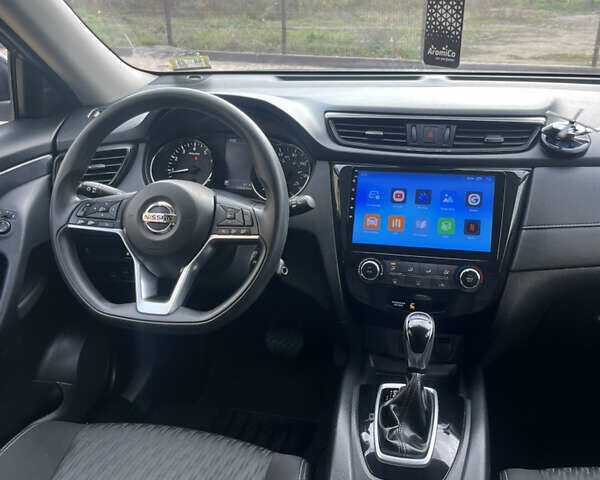 Сірий Ніссан Rogue, об'ємом двигуна 2.49 л та пробігом 120 тис. км за 14000 $, фото 19 на Automoto.ua