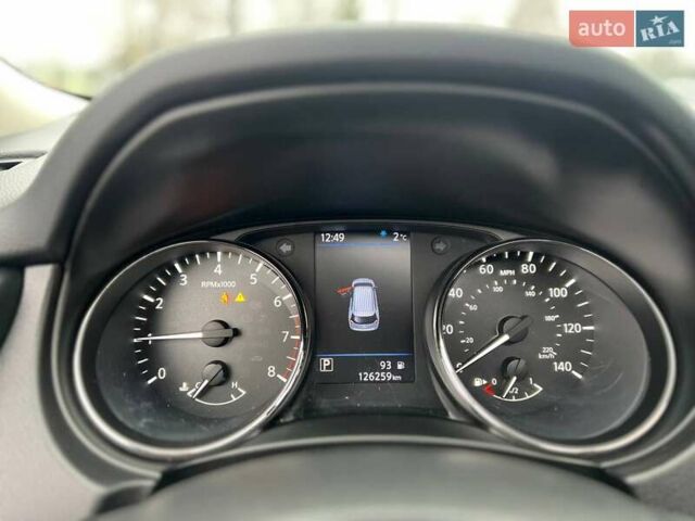 Серый Ниссан Rogue, объемом двигателя 2.49 л и пробегом 127 тыс. км за 16500 $, фото 19 на Automoto.ua
