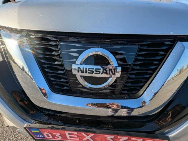 Серый Ниссан Rogue, объемом двигателя 2.5 л и пробегом 109 тыс. км за 13990 $, фото 12 на Automoto.ua