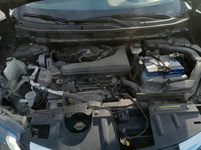 Серый Ниссан Rogue, объемом двигателя 2.5 л и пробегом 150 тыс. км за 14500 $, фото 7 на Automoto.ua