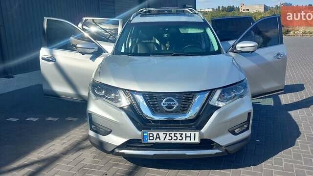 Серый Ниссан Rogue, объемом двигателя 2.49 л и пробегом 115 тыс. км за 16500 $, фото 54 на Automoto.ua