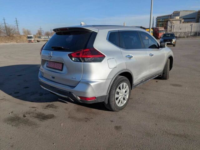 Серый Ниссан Rogue, объемом двигателя 2.5 л и пробегом 109 тыс. км за 13990 $, фото 2 на Automoto.ua