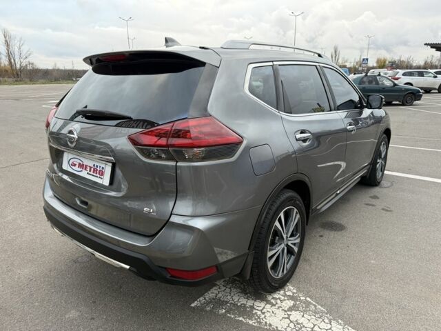 Серый Ниссан Rogue, объемом двигателя 2.5 л и пробегом 70 тыс. км за 14800 $, фото 5 на Automoto.ua