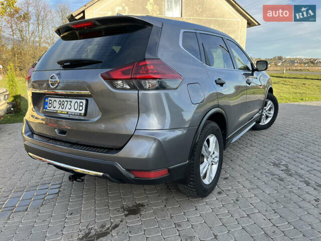 Серый Ниссан Rogue, объемом двигателя 2.49 л и пробегом 115 тыс. км за 12800 $, фото 25 на Automoto.ua