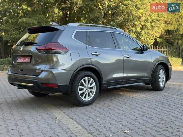 Серый Ниссан Rogue, объемом двигателя 2 л и пробегом 147 тыс. км за 15900 $, фото 7 на Automoto.ua