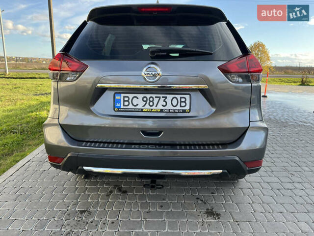 Серый Ниссан Rogue, объемом двигателя 2.49 л и пробегом 115 тыс. км за 12800 $, фото 32 на Automoto.ua