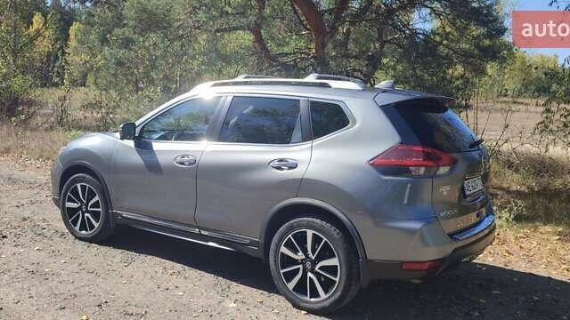 Серый Ниссан Rogue, объемом двигателя 2.49 л и пробегом 115 тыс. км за 15200 $, фото 7 на Automoto.ua