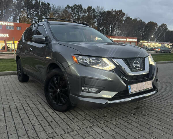 Сірий Ніссан Rogue, об'ємом двигуна 2.49 л та пробігом 72 тис. км за 13000 $, фото 7 на Automoto.ua