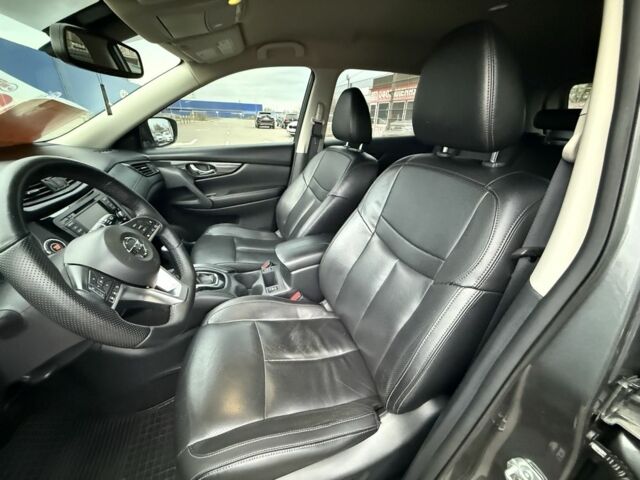 Серый Ниссан Rogue, объемом двигателя 2.5 л и пробегом 70 тыс. км за 14800 $, фото 15 на Automoto.ua