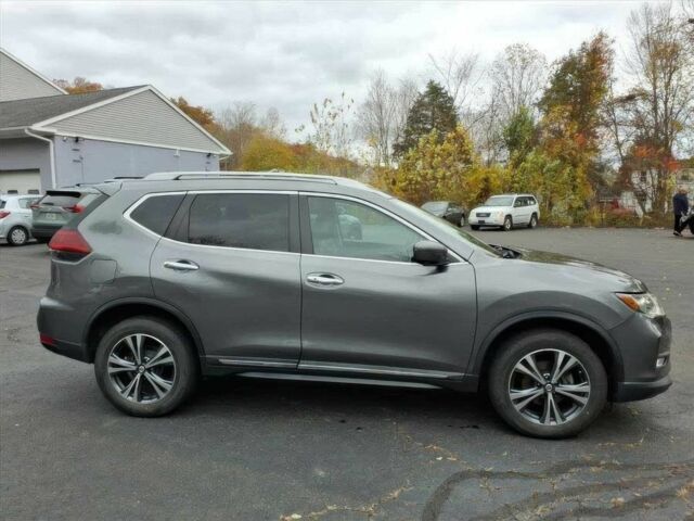 Серый Ниссан Rogue, объемом двигателя 2.5 л и пробегом 42 тыс. км за 9500 $, фото 7 на Automoto.ua