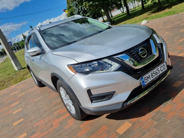 Серый Ниссан Rogue, объемом двигателя 2.5 л и пробегом 71 тыс. км за 15990 $, фото 3 на Automoto.ua
