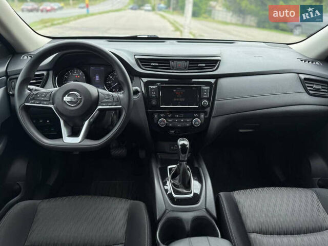 Сірий Ніссан Rogue, об'ємом двигуна 2.49 л та пробігом 61 тис. км за 16800 $, фото 19 на Automoto.ua