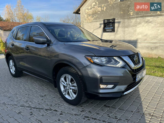 Серый Ниссан Rogue, объемом двигателя 2.49 л и пробегом 115 тыс. км за 12800 $, фото 44 на Automoto.ua