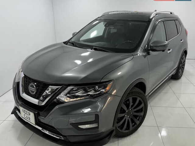 Серый Ниссан Rogue, объемом двигателя 2.49 л и пробегом 125 тыс. км за 20000 $, фото 1 на Automoto.ua