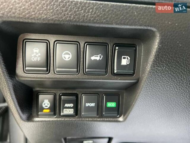 Серый Ниссан Rogue, объемом двигателя 2.49 л и пробегом 127 тыс. км за 16500 $, фото 20 на Automoto.ua