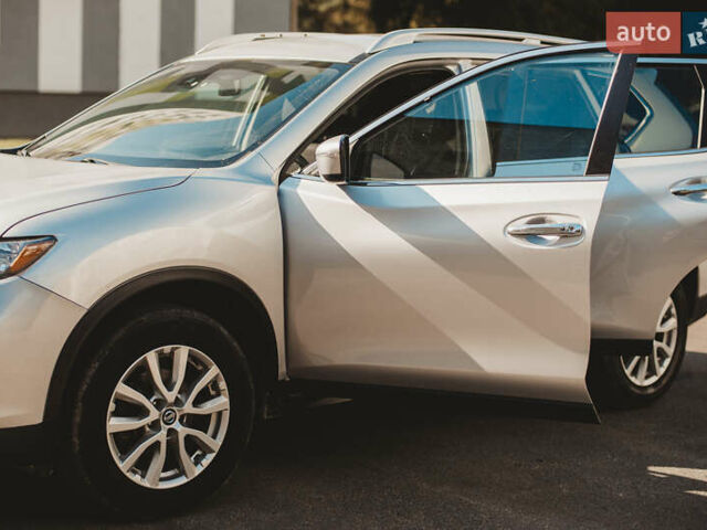 Серый Ниссан Rogue, объемом двигателя 2.5 л и пробегом 197 тыс. км за 15700 $, фото 24 на Automoto.ua