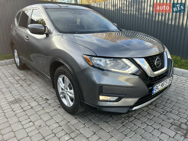 Серый Ниссан Rogue, объемом двигателя 2.49 л и пробегом 115 тыс. км за 12800 $, фото 18 на Automoto.ua