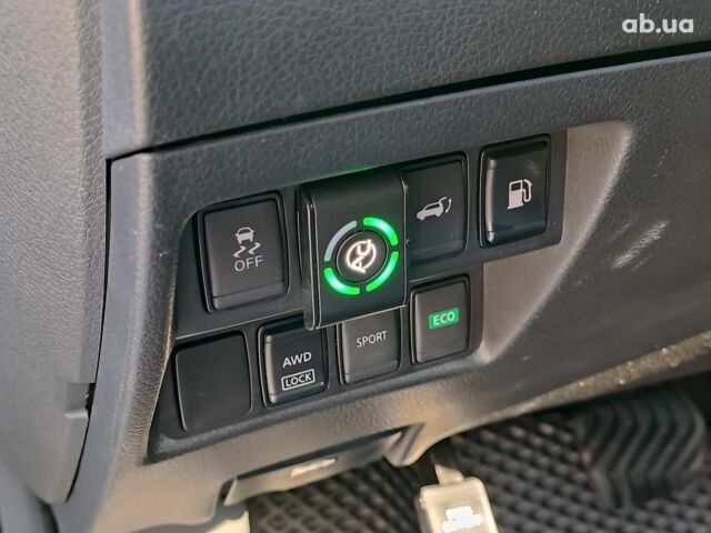 Серый Ниссан Rogue, объемом двигателя 2.5 л и пробегом 57 тыс. км за 15890 $, фото 21 на Automoto.ua