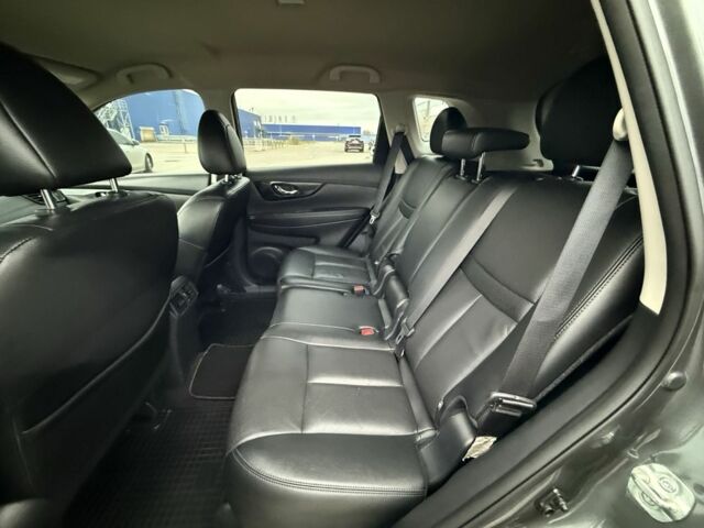 Серый Ниссан Rogue, объемом двигателя 2.5 л и пробегом 70 тыс. км за 14800 $, фото 14 на Automoto.ua