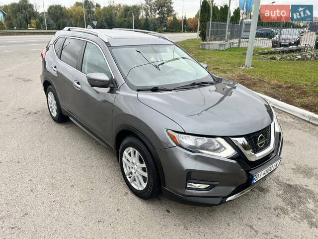 Серый Ниссан Rogue, объемом двигателя 2.49 л и пробегом 83 тыс. км за 16100 $, фото 25 на Automoto.ua