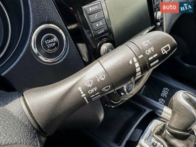 Серый Ниссан Rogue, объемом двигателя 2.49 л и пробегом 102 тыс. км за 14400 $, фото 5 на Automoto.ua