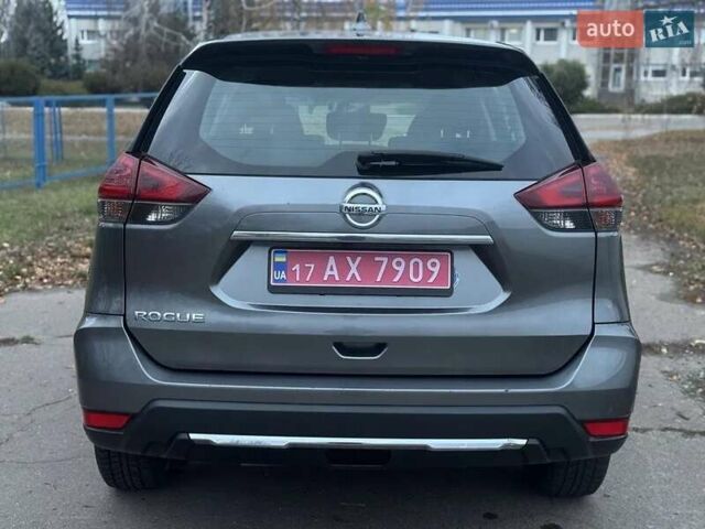 Серый Ниссан Rogue, объемом двигателя 2.49 л и пробегом 256 тыс. км за 15000 $, фото 13 на Automoto.ua