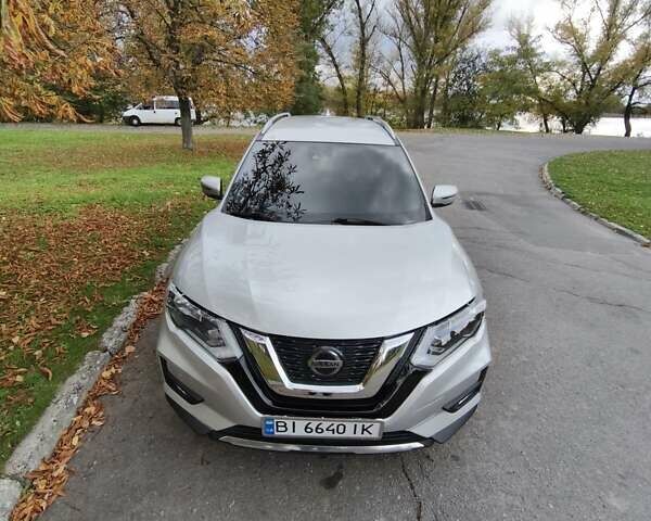 Серый Ниссан Rogue, объемом двигателя 2.49 л и пробегом 159 тыс. км за 15500 $, фото 7 на Automoto.ua