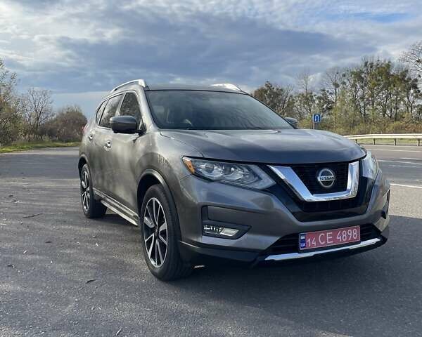 Сірий Ніссан Rogue, об'ємом двигуна 2.49 л та пробігом 65 тис. км за 19500 $, фото 1 на Automoto.ua