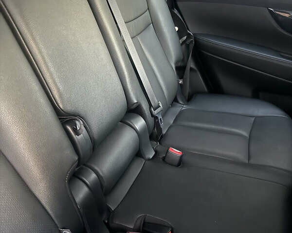 Серый Ниссан Rogue, объемом двигателя 2.49 л и пробегом 54 тыс. км за 28900 $, фото 9 на Automoto.ua