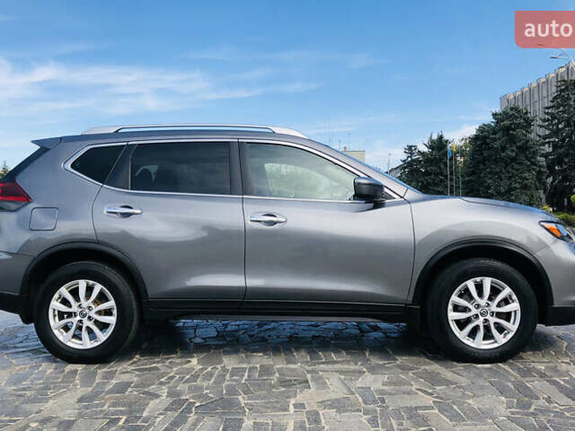 Серый Ниссан Rogue, объемом двигателя 2.49 л и пробегом 77 тыс. км за 15999 $, фото 11 на Automoto.ua