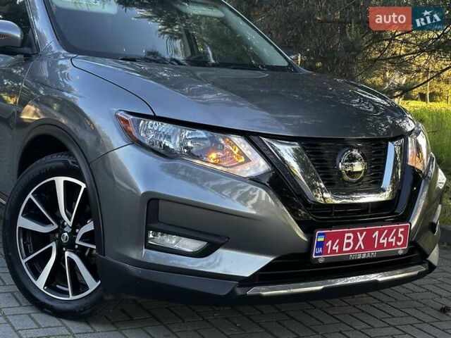 Сірий Ніссан Rogue, об'ємом двигуна 2.49 л та пробігом 174 тис. км за 14950 $, фото 6 на Automoto.ua