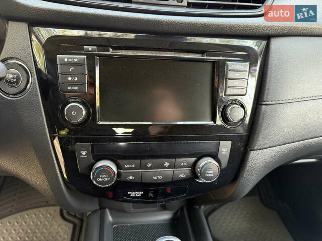 Серый Ниссан Rogue, объемом двигателя 2.49 л и пробегом 148 тыс. км за 14900 $, фото 27 на Automoto.ua