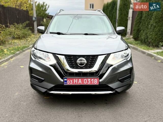 Серый Ниссан Rogue, объемом двигателя 2.49 л и пробегом 146 тыс. км за 14200 $, фото 2 на Automoto.ua
