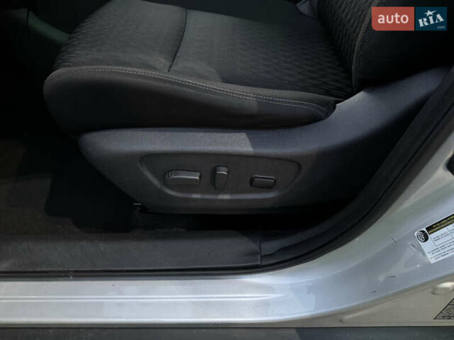 Ниссан Rogue 2019 в Киеве на Automoto.ua Серый Ниссан Rogue, объемом двигателя 2.5 л и пробегом 135 тыс. км за 14999 $, фото 22 на Automoto.ua