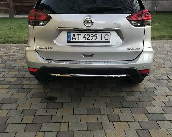 Серый Ниссан Rogue, объемом двигателя 2.5 л и пробегом 42 тыс. км за 16500 $, фото 18 на Automoto.ua