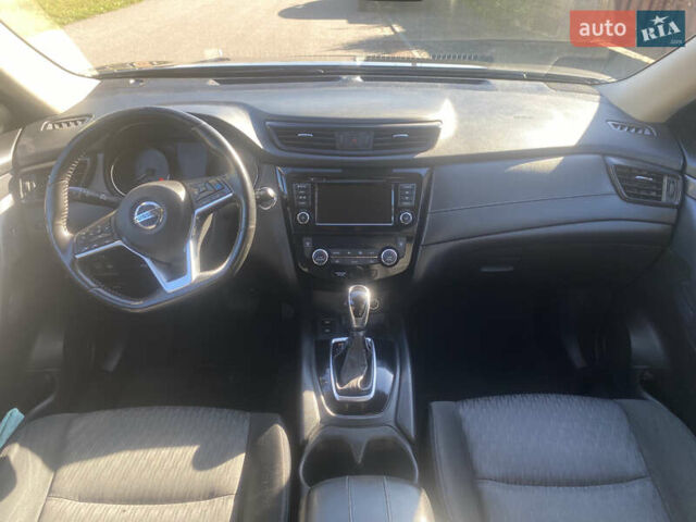 Сірий Ніссан Rogue, об'ємом двигуна 2.49 л та пробігом 216 тис. км за 16300 $, фото 25 на Automoto.ua