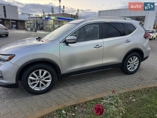 Ниссан Rogue 2019 в Киеве на Automoto.ua Серый Ниссан Rogue, объемом двигателя 2.5 л и пробегом 135 тыс. км за 14999 $, фото 13 на Automoto.ua