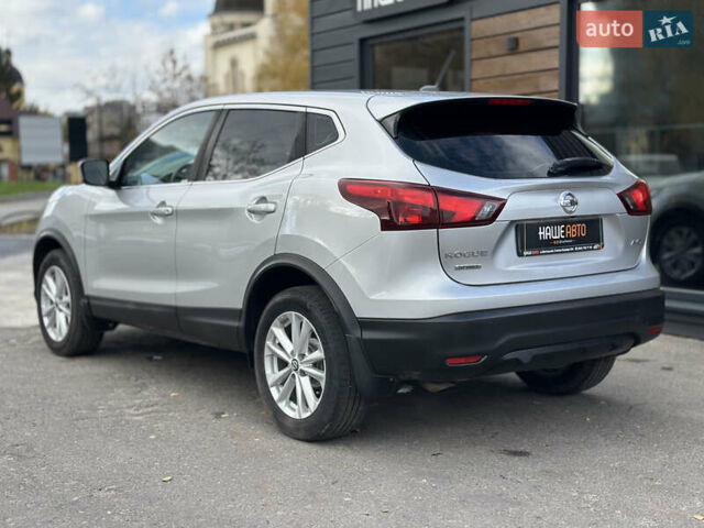 Ниссан Rogue 2019 в Львове на Automoto.ua Серый Ниссан Rogue, объемом двигателя 2 л и пробегом 75 тыс. км за 15200 $, фото 13 на Automoto.ua