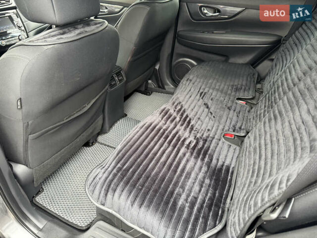 Серый Ниссан Rogue, объемом двигателя 2.49 л и пробегом 85 тыс. км за 15999 $, фото 28 на Automoto.ua