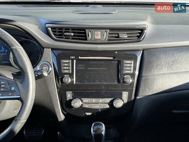 Серый Ниссан Rogue, объемом двигателя 2.49 л и пробегом 180 тыс. км за 15500 $, фото 26 на Automoto.ua