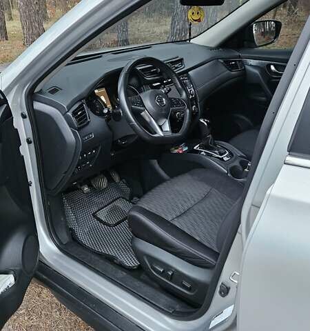 Серый Ниссан Rogue, объемом двигателя 2.49 л и пробегом 116 тыс. км за 15700 $, фото 21 на Automoto.ua