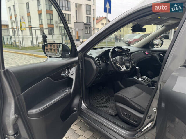 Сірий Ніссан Rogue, об'ємом двигуна 2.5 л та пробігом 115 тис. км за 16900 $, фото 24 на Automoto.ua