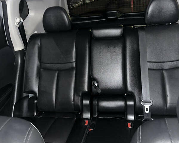 Серый Ниссан Rogue, объемом двигателя 2.49 л и пробегом 55 тыс. км за 15700 $, фото 9 на Automoto.ua