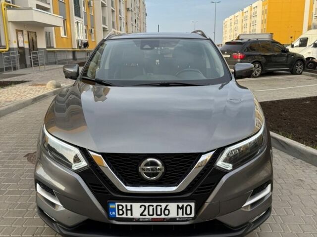 Серый Ниссан Rogue, объемом двигателя 2 л и пробегом 80 тыс. км за 17900 $, фото 3 на Automoto.ua