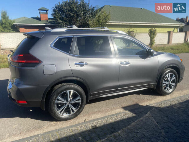 Сірий Ніссан Rogue, об'ємом двигуна 2.49 л та пробігом 216 тис. км за 16300 $, фото 8 на Automoto.ua
